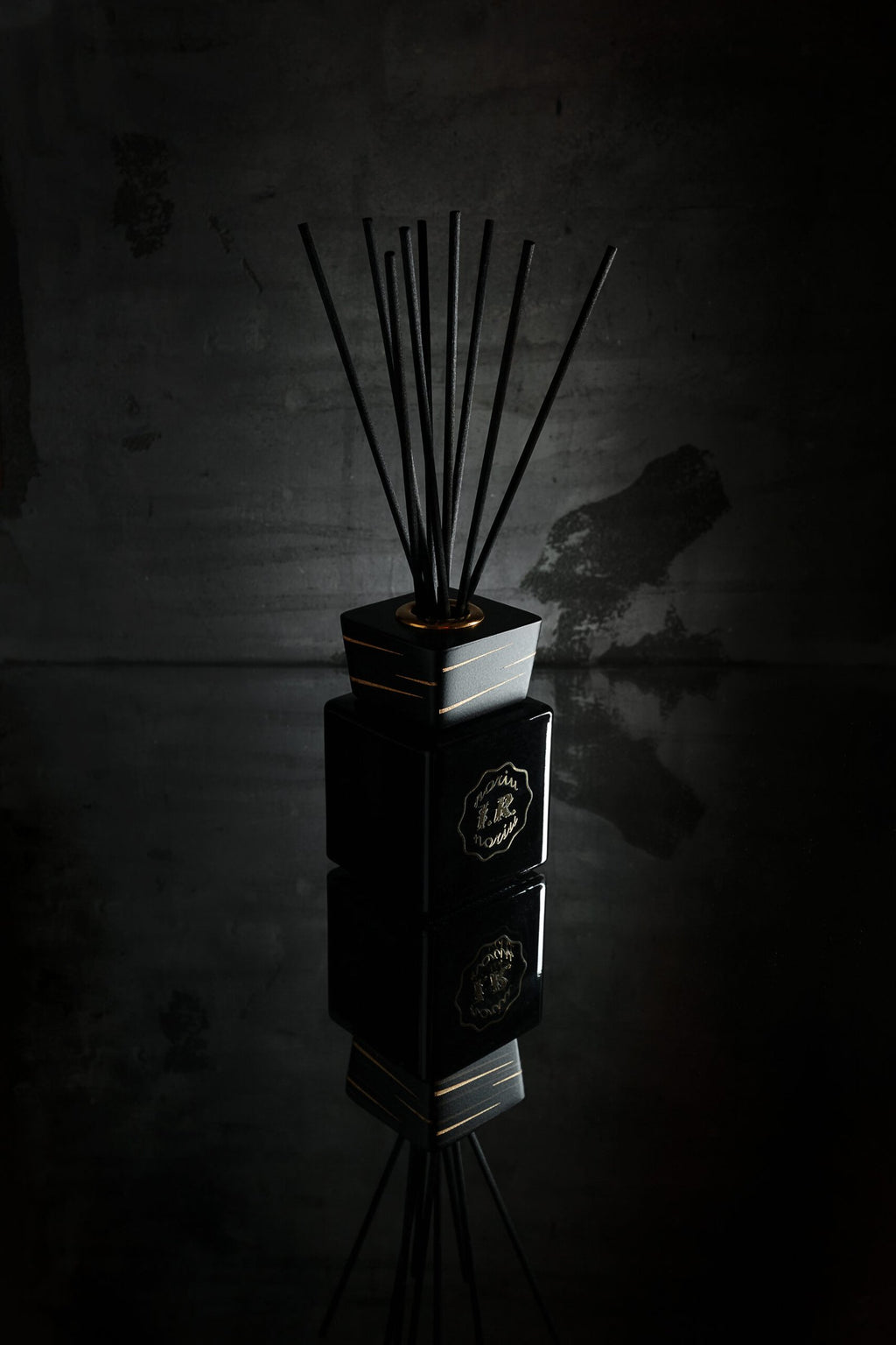 „Noriu ir noriu” Prabangūs namų kvapai