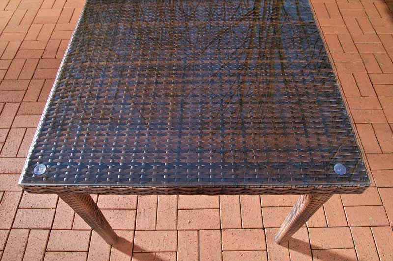 Stalas Bari 100x100