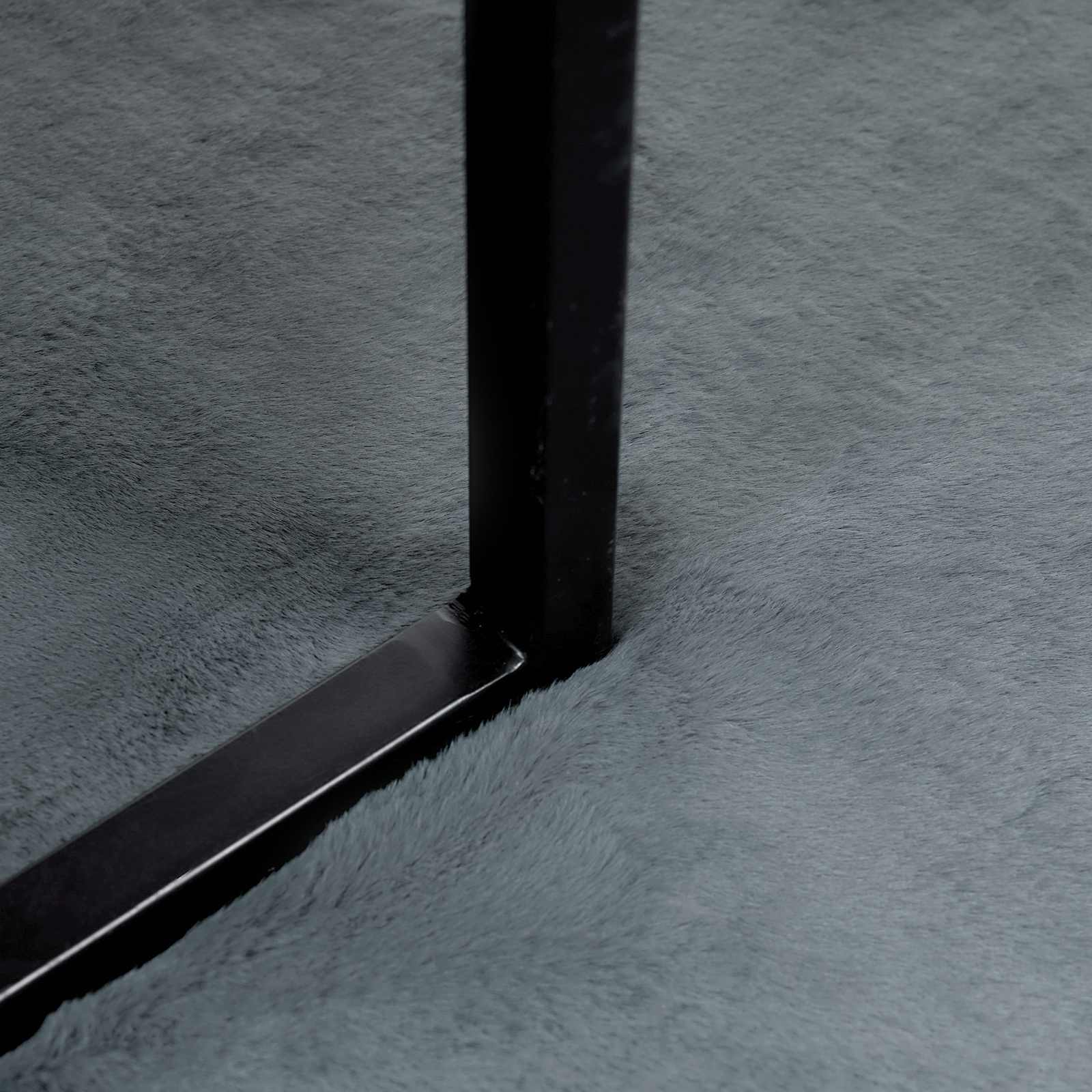 Dirbtinio triušio kailio kilimas Olite Antracitas 240 x 240 cm